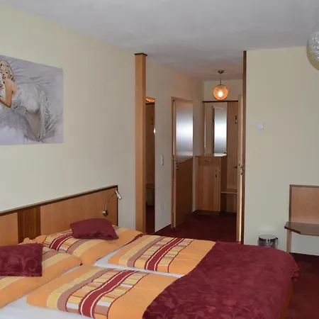 住宿加早餐酒店 Fruehstueckspension Krump